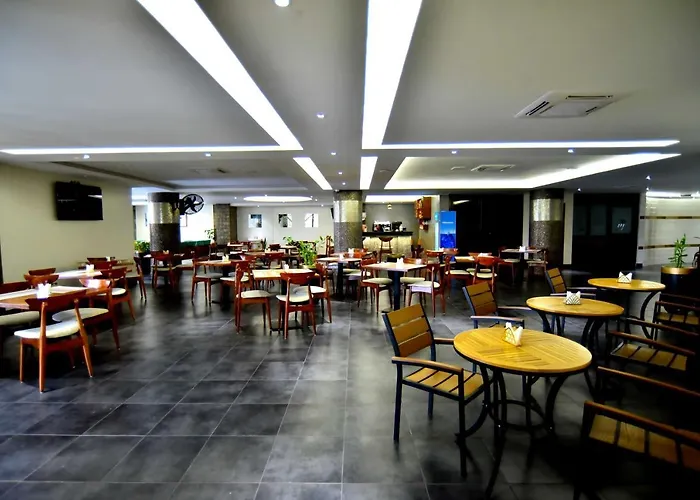 Victoria Mews Hotel