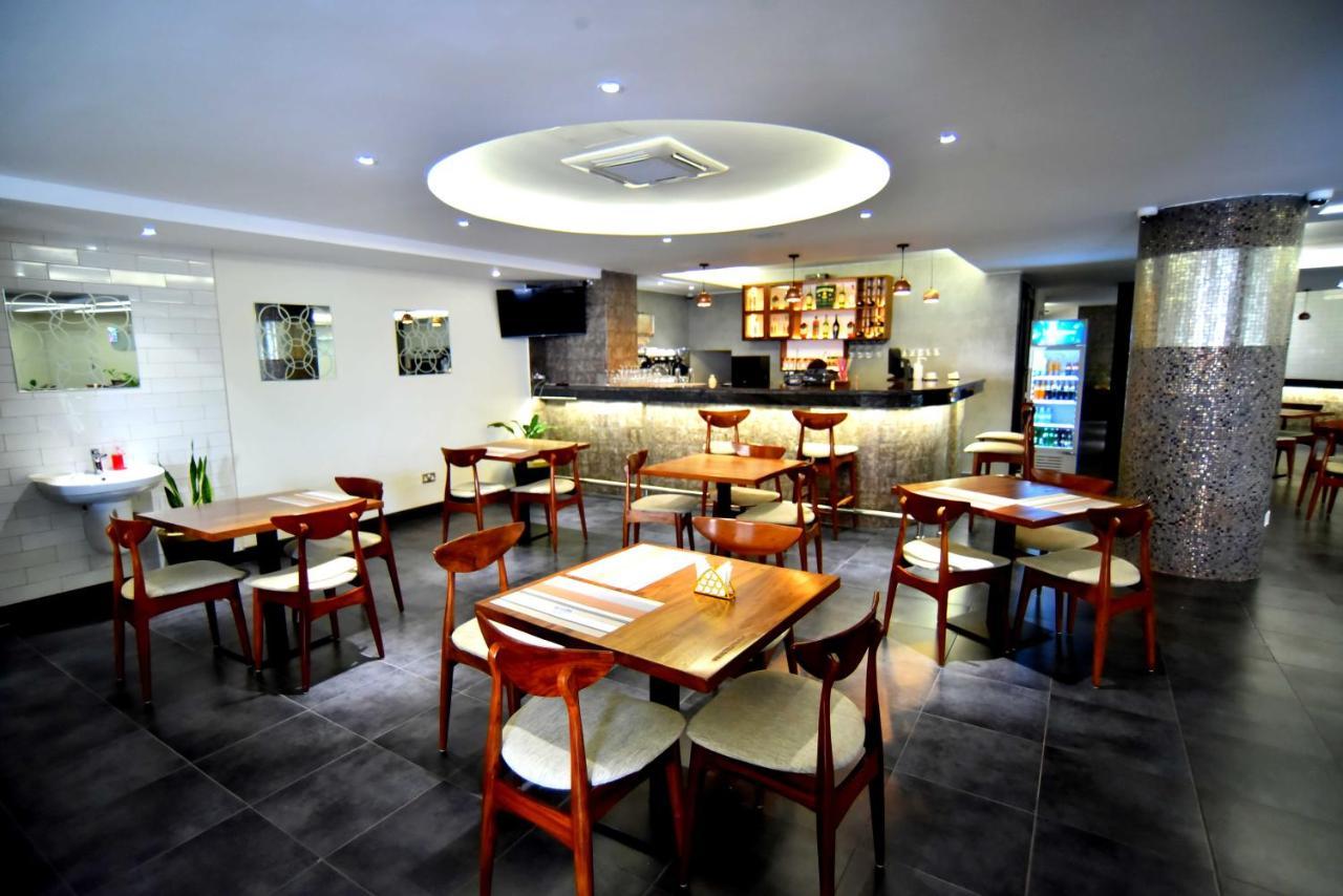 Victoria Mews Hotel Kampala