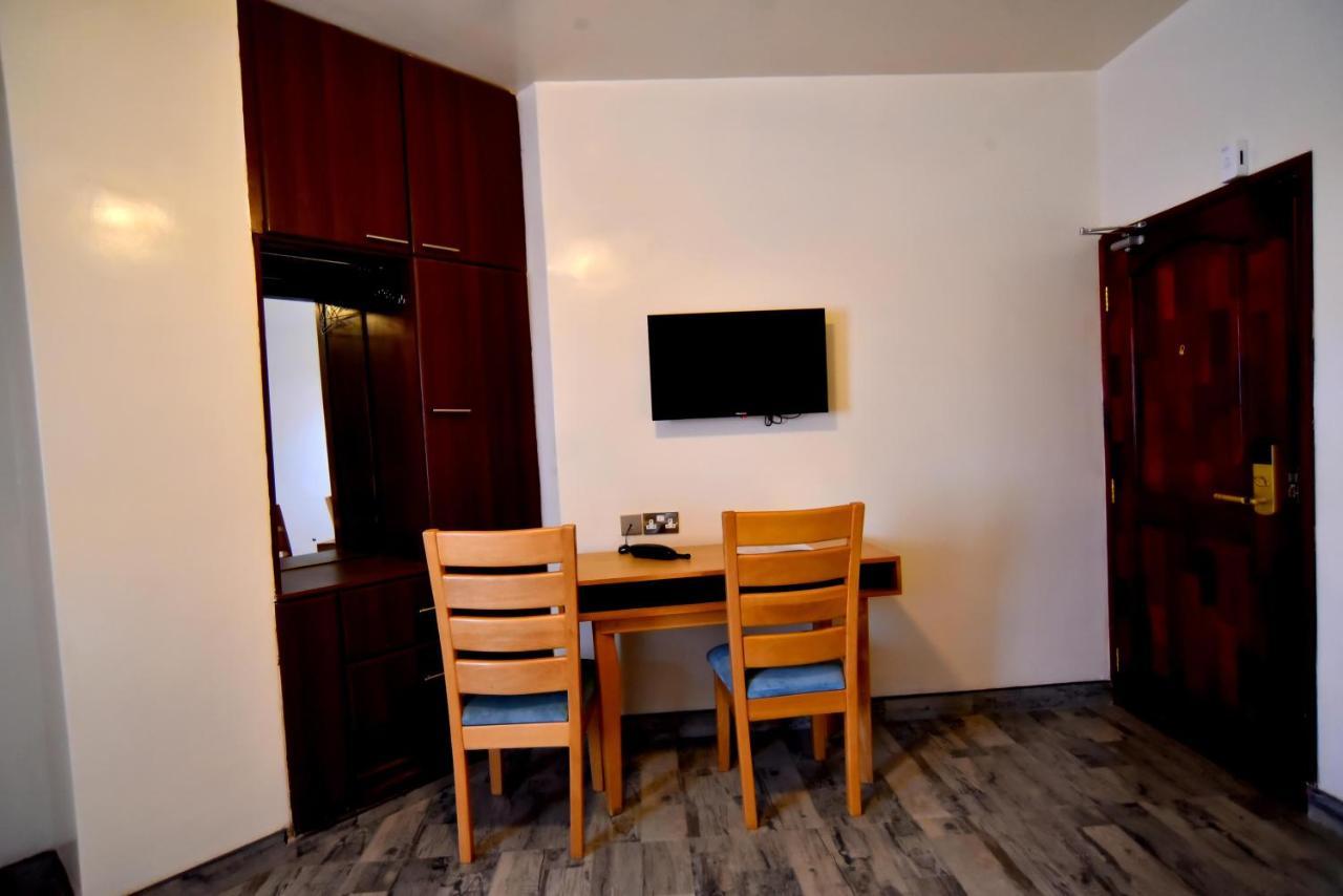 Victoria Mews Hotel Kampala